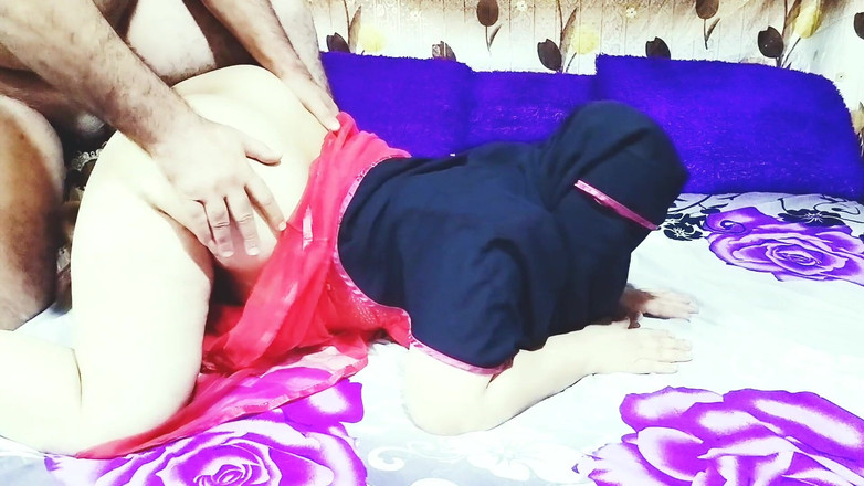 Ahmed and Samah: Ich bin der Besitzer des Ladens, um meine schulden abzuzahlen