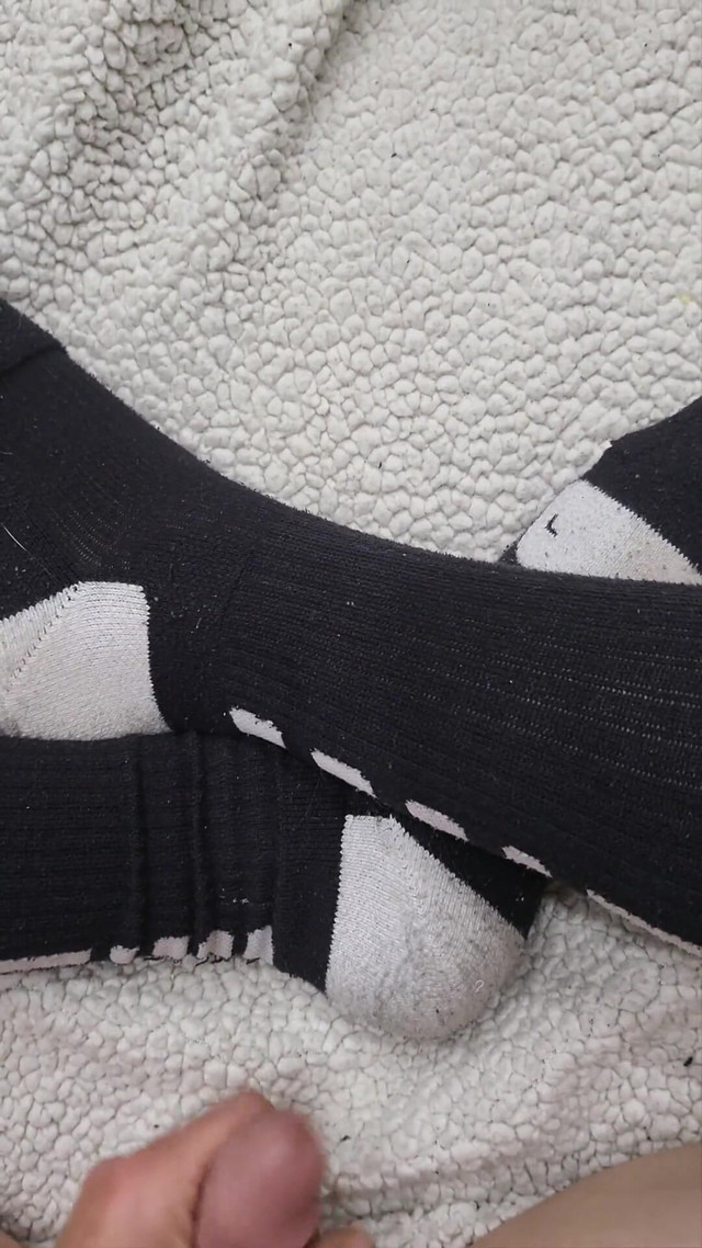 Cum on Nike Elite Socks (Jizz Sock Studio)