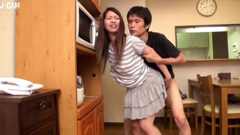J-Cams: The Alluring Young Wife I Meet Every Morning at the...