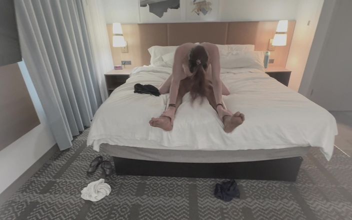 Whore Moan: Шлюха Moan принимает кримпаи из большого черного члена - после спаривания, муж снимает на видео и принимает грязные секунды