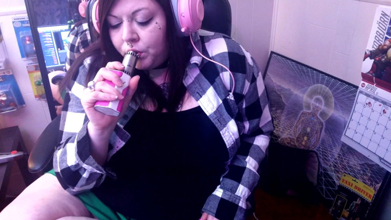 Gidget X: Vaping和忽视你