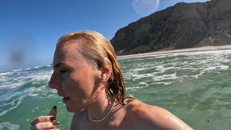 Sav Moolah: Facial at the Nude Beach