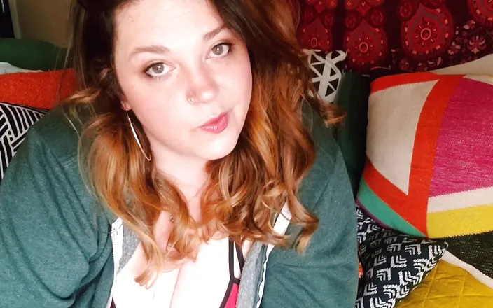 Fatfemmefrisky: Stepmom domme post session cuddles