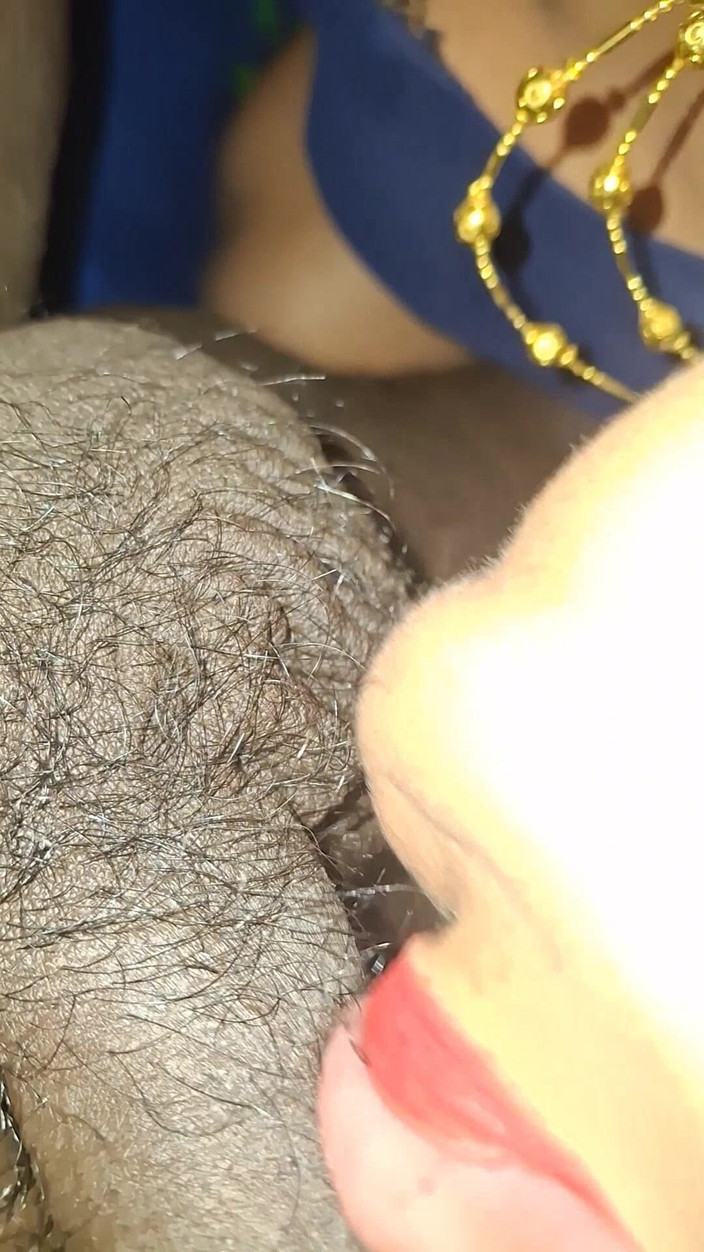 horneySonu: Sesso sonu in sari