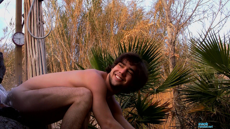 Zack Randall: Afkoelen met zijn ongecensureerde pik