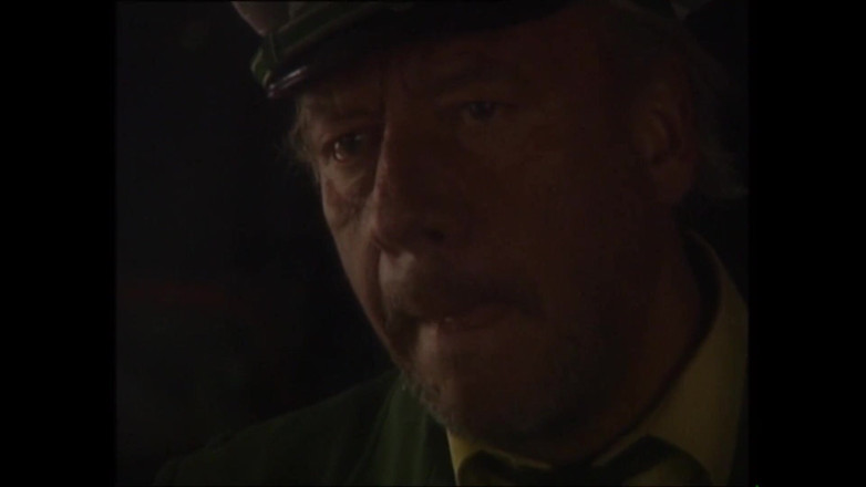 Muschi movie official: Verdorven nymfo's geschoren door een enorme lul