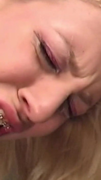 Dieser perfekte dicke arsch verdient es, einen Analsex seiner Träume zu haben
