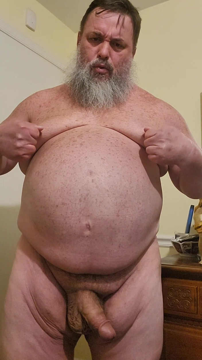 GeneWadexxx: Stepdaddy Bear Bates on a Tuesday