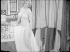 Vintage Usa: Striptýz blonďaté ženy šedesátých let