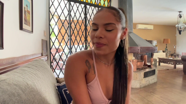 Johnny Grey: Grande rabo latina veio para o casting, terminou de joelhos!...