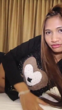 AsianSexDiary pinay dengan tetek gemuk mengambil caj batang asing