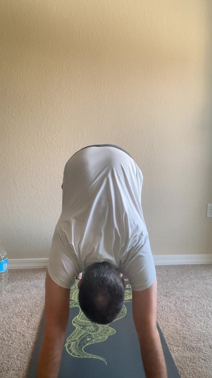 Duke Silver: Yoga Quente Com Duke Silver