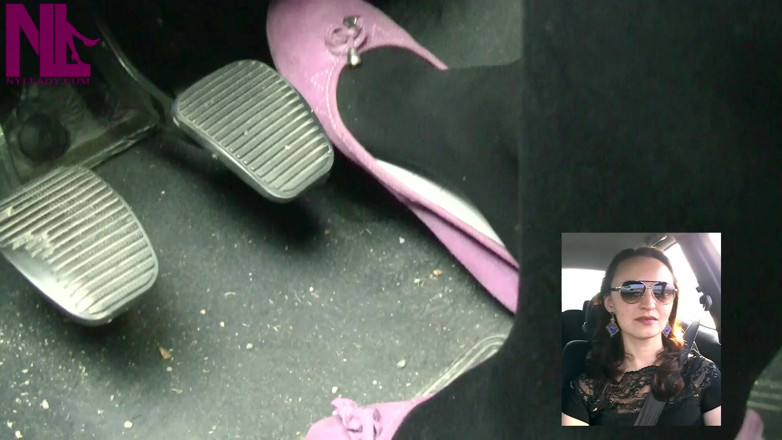 Nyllady: Driving in Black Thick Nylons and Pink Ballet Flats