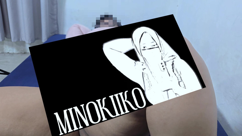 Minokiiko: ジムのセッションでヒジャブ眼鏡をかけて疲れてリラックスしたい - ミノキイコ