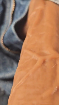 Dal dildo al cazzo mentre bendato: punto di vista, incoraggiamento bisessuale, gioco di ruolo e discorsi sporchi