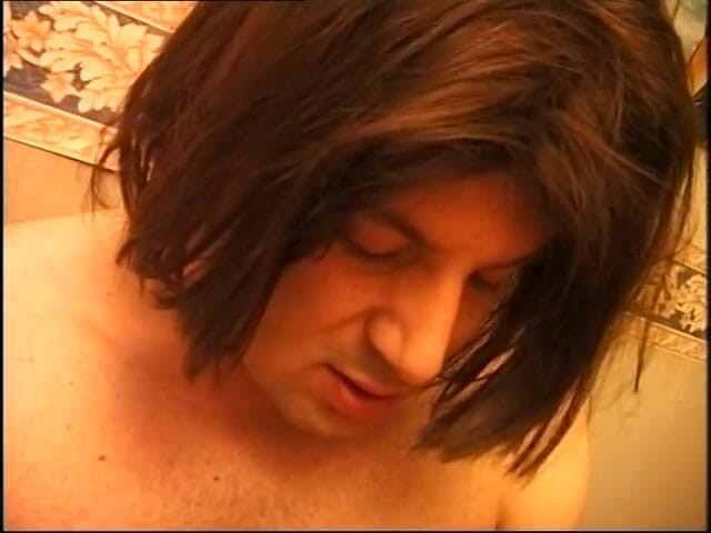 Shemale World: Once in a lifetime: mijn hete orgie met een transseksueel!