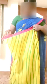 Desi Indian Tamil BBW Wife Nude Tease Big Boobs Ass Hairy Pussy Saree Wearing! Renuraj