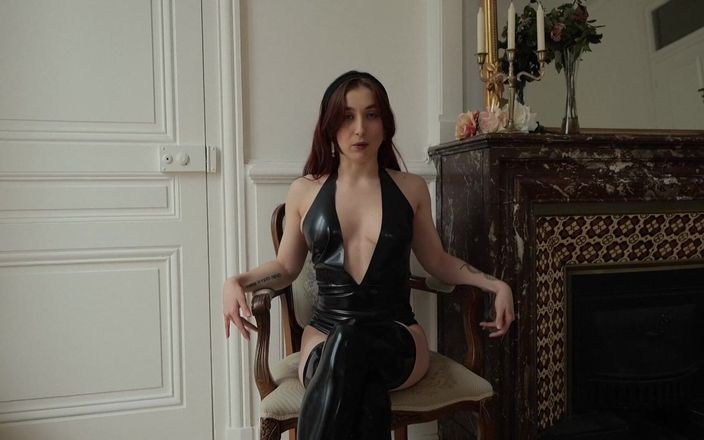 Madelaine_Rousset: 169 - SOFTDOM COACHING MASTURBATOIRE - Fesses en latex