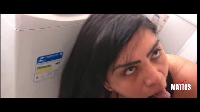 Casal Mattos: Risky Laundry Sex Upskir Creampie While Neighbors Watch