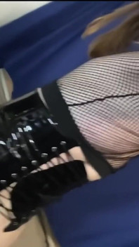 Latexový trans stříkání z obrovského ptáka