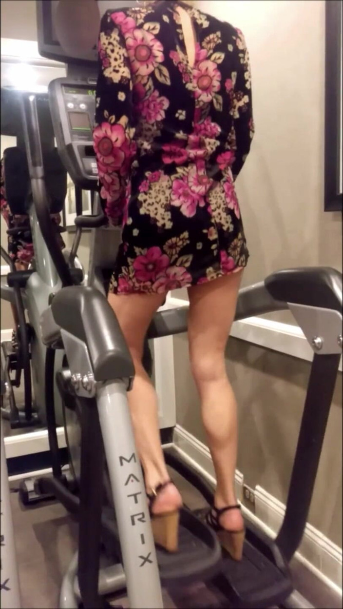 Fantasy Milf: Elliptical Machine Squirting