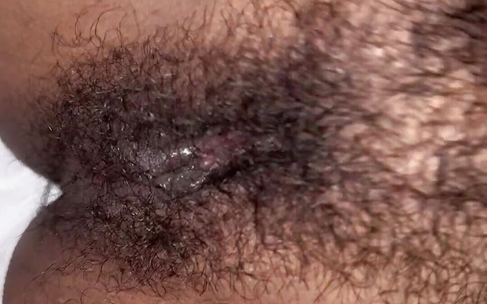 Munna647: M-am dus la casa mamei mele vitregă și am făcut sex...