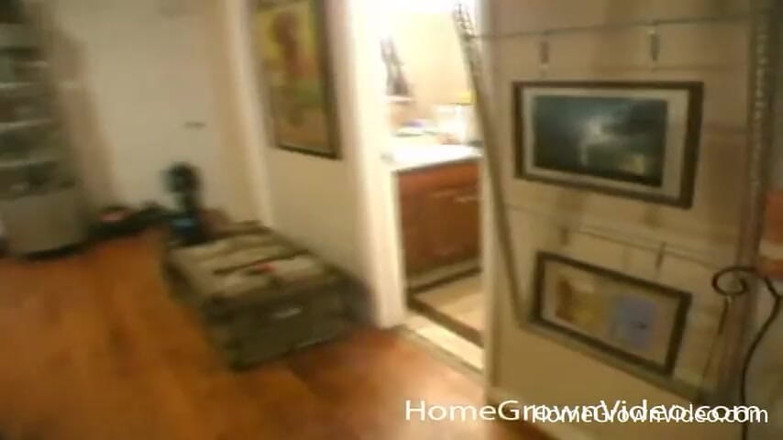 Homegrown Anal Sex: Lovey Cravesit gand men gahraee tak aur sakht leti hai