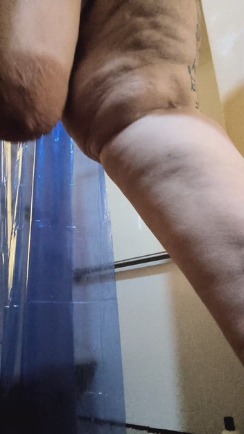 HerculesnVENUS: Puis-je squirter dans ton beau-fils aux grosses couilles