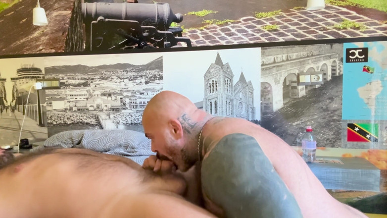 Emello: Two Horny Guys 1 French and 1 Spanish in Madrid.
