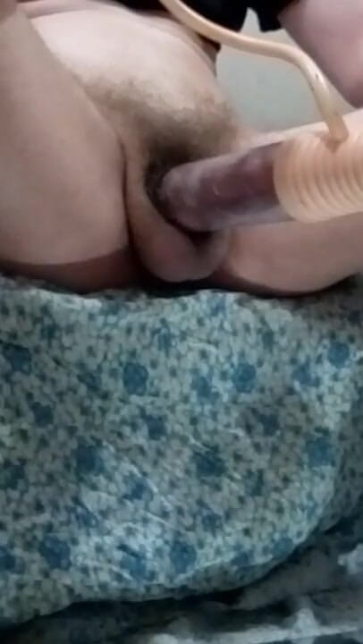 Drxxxka: Mi bomba de polla sirve para mi polla dura
