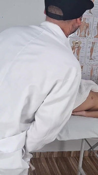 Underground Masseur Fucks His Clients!