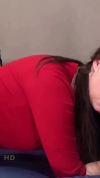 Esmer Ines şaplak yiyor