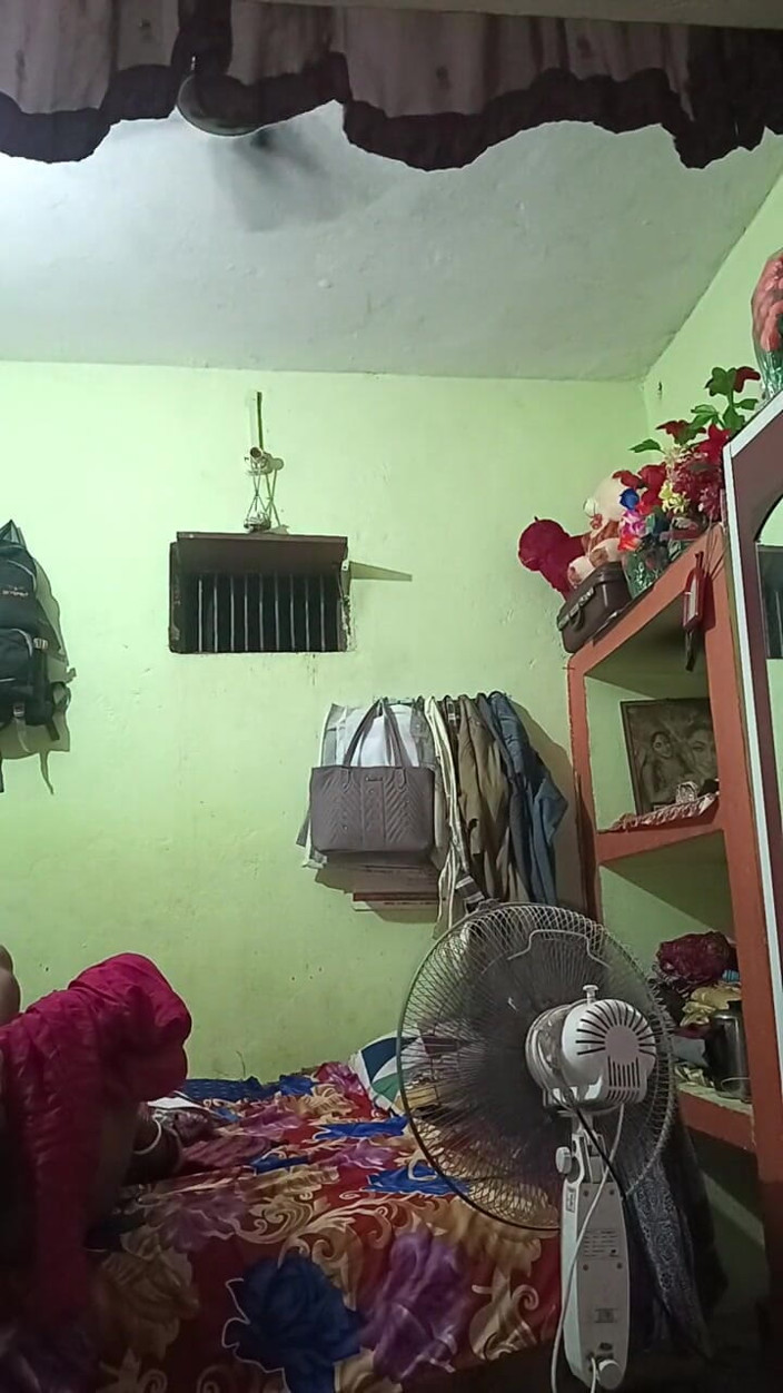 pooja99999: Fratele vitreg a futut-o pe sora vitregă