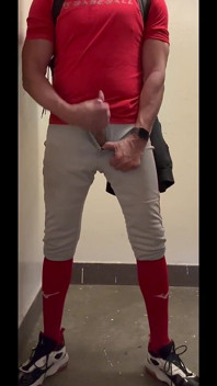 Baseball Dilf Jockdad87 Edges His Cock in Gear