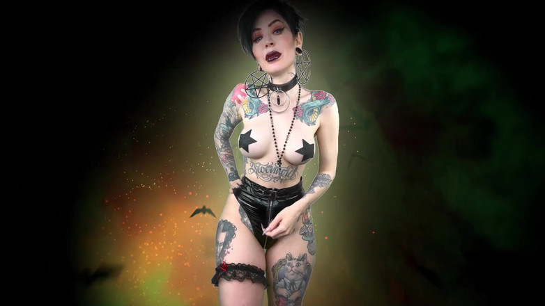 Baal Eldritch: Pergi untuk dewi gothic awak - Gooner, Goon, Halloween, Goth, Bibir...