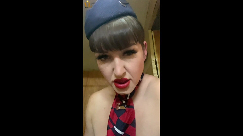 Vivienne l'Amour: Vivienne L'amour - Von der Stewardess gefickt - Virtueller sex pOV