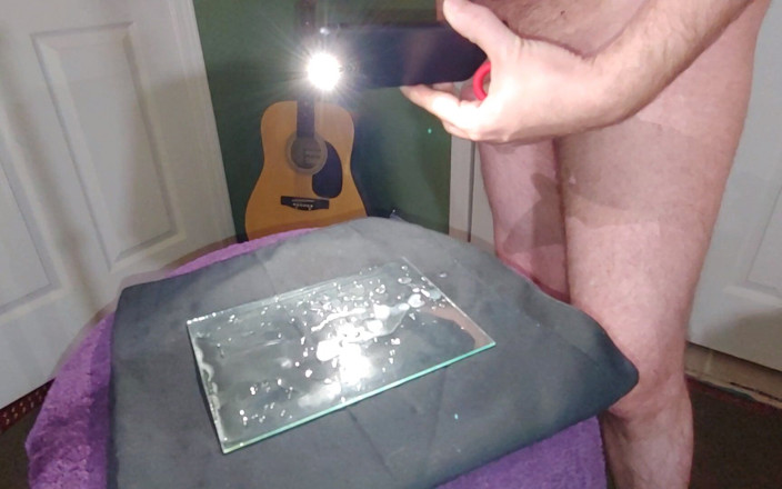 Reindy: 4 Angles of Pee and Cum on Glass, a Compilation...