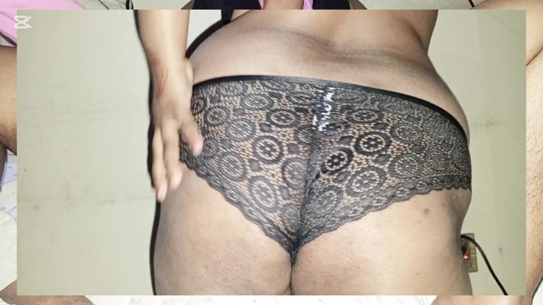 Rayhan0099: Université asiatique, la sexy Gril sème son gros cul et...