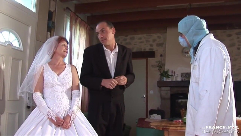 La France a Poil: LFAP - French hairy mature bride ass pounded and fist fucked...