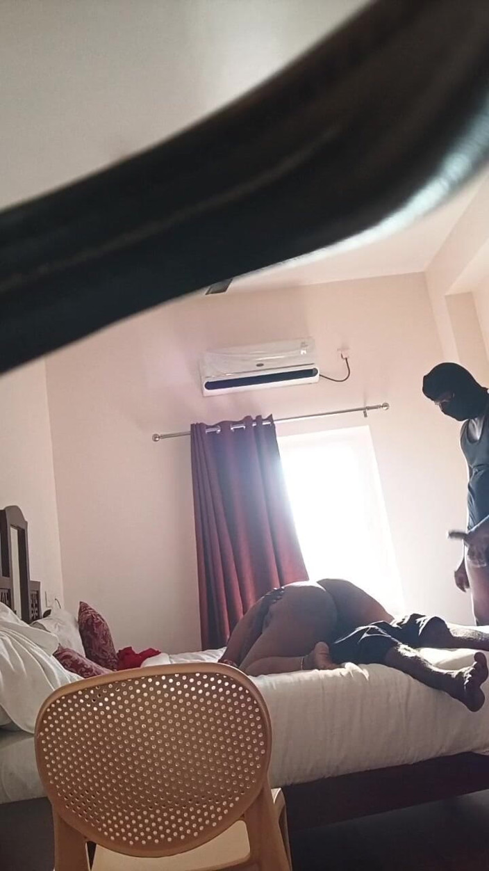Reshmahotever: Seks bertiga panas Tamil
