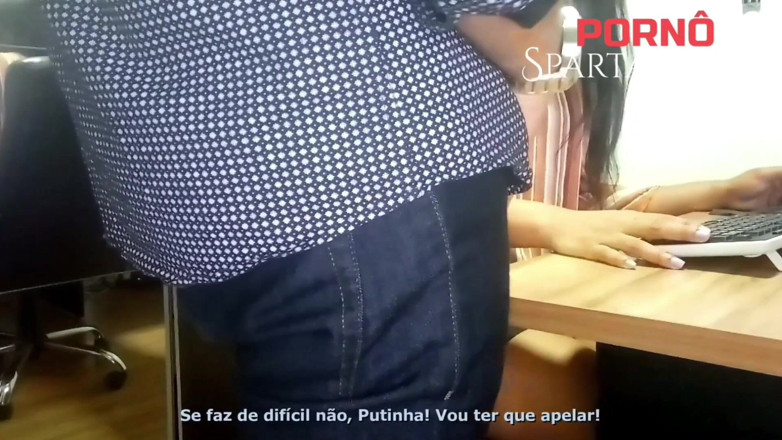 Julia Carioca: Am Făcut Sex Cu Șeful Meu La Birou