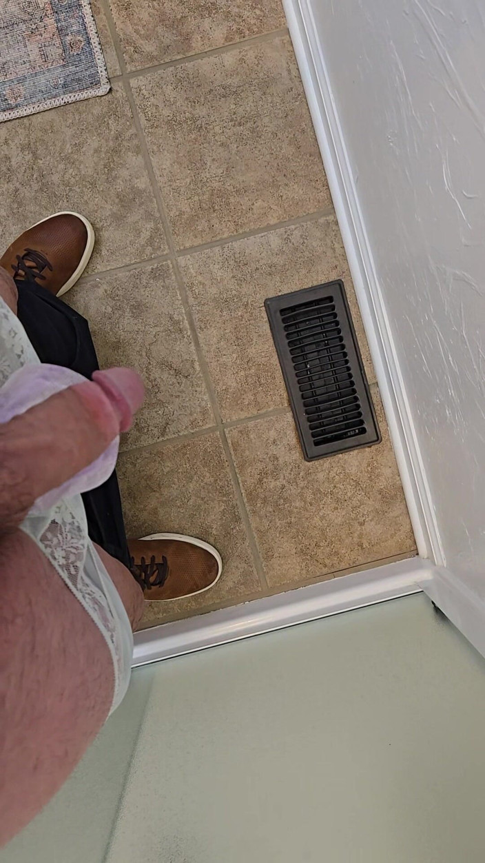 Takepad: New Kotex Pad Placement Wank with Big Pad