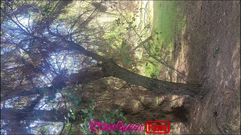 Riderqueen BBW Step Mom Latina Ebony: Riderqueen Alone, Venku, Fan videa