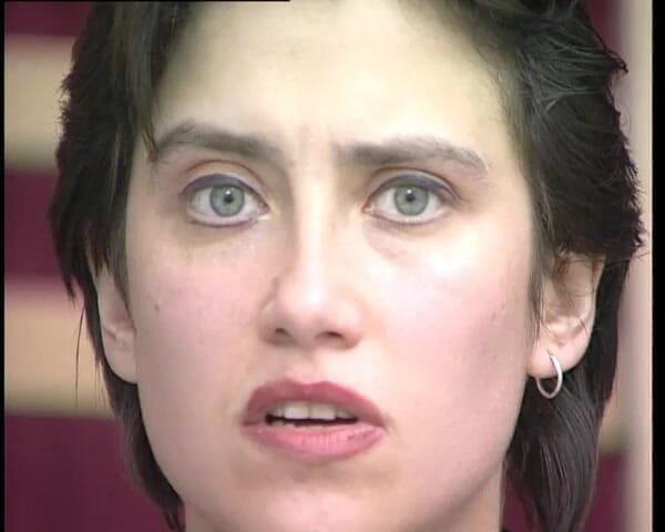 YOUR FIRST PORN: Daniela, păroasă, legată și sexy în legare soft