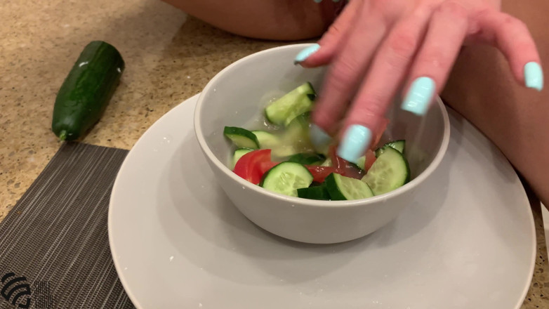 LizaVirgin: Liza in the kitchen Salad with squirt