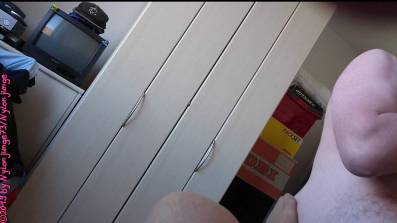 Nylonjunge: Mega-Geil in strumpfhosen mit dem Nylonliebhaber * Fan-video 10 * - Teil 3