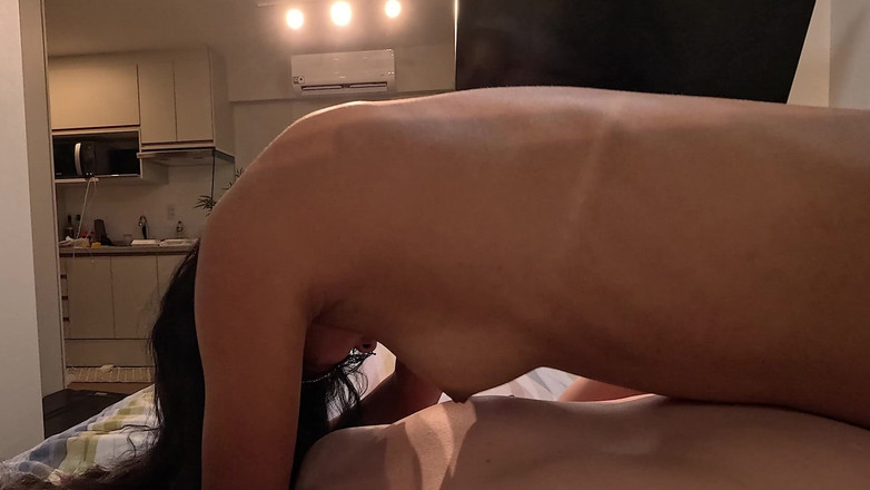 FlirtynDirty: 心理学者がDeez Nutzを分析