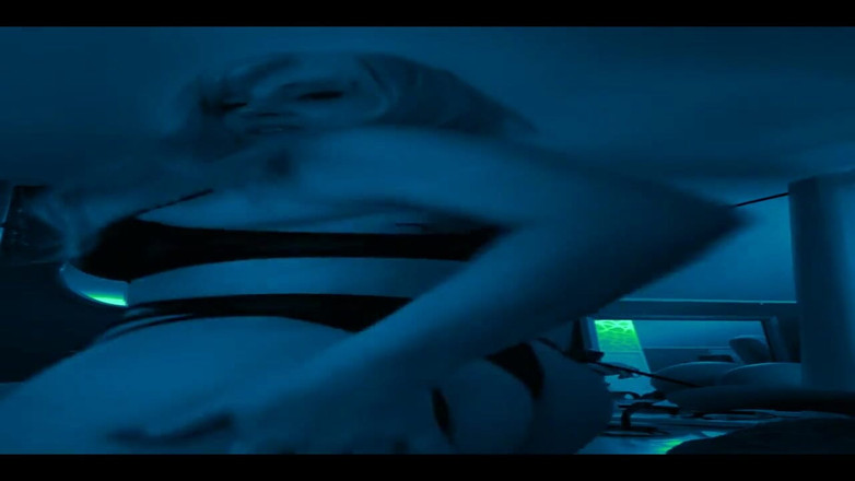 PaintedRose: "Буде тримати нас обох в настрої.