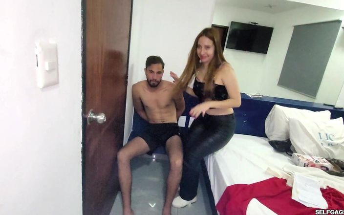 Selfgags femdom bondage: Мотузки і правила - частина 2: домінування в позі дрочки