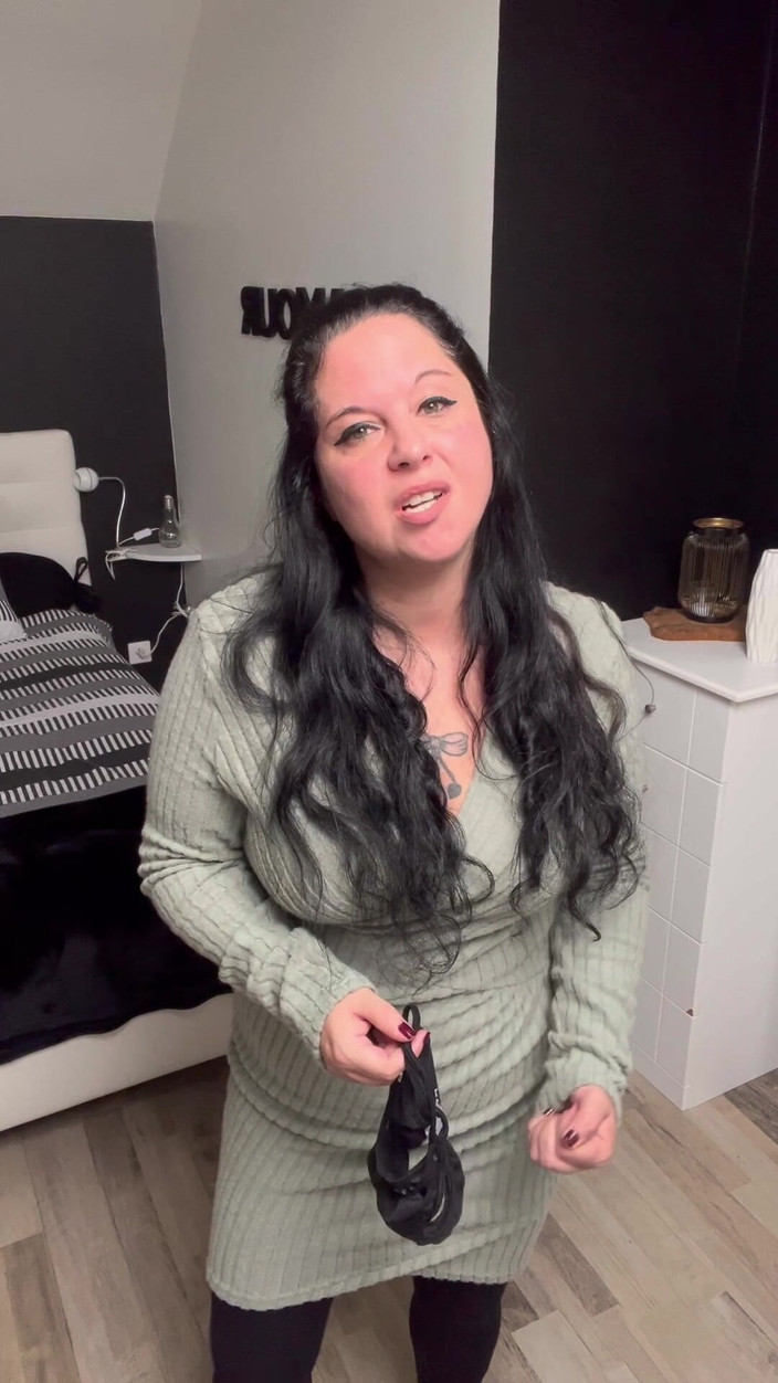 Maitresse Clara: JOI &amp; CEI, ten ošuntělý chlap, co si dělá srandu